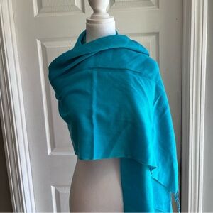 Vibrant Turquoise Pashmina Silk Scarf Made in Nepal Elegant Soft Wrap